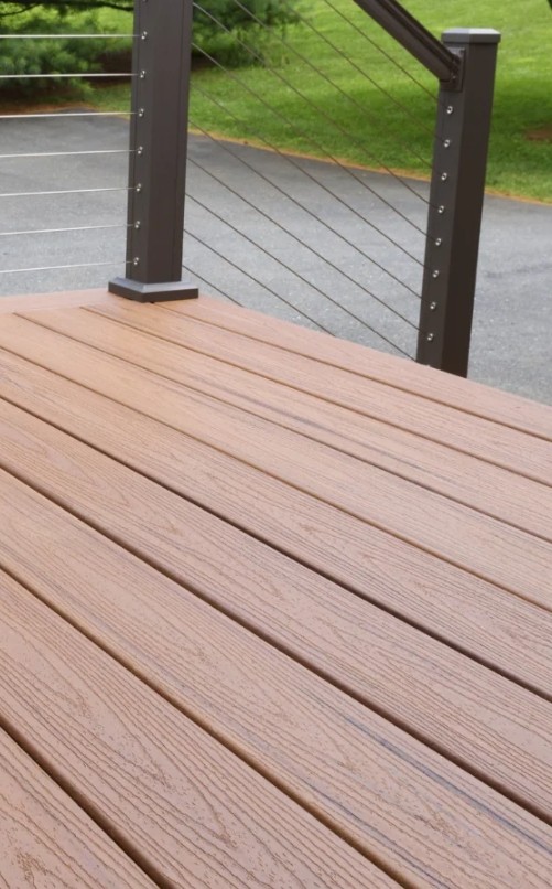 Miami-Gardens-FL-Composite-Deck-Installation